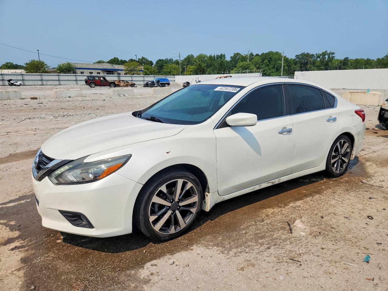 1N4AL3AP9GC180537 · 2016 NISSAN ALTIMA