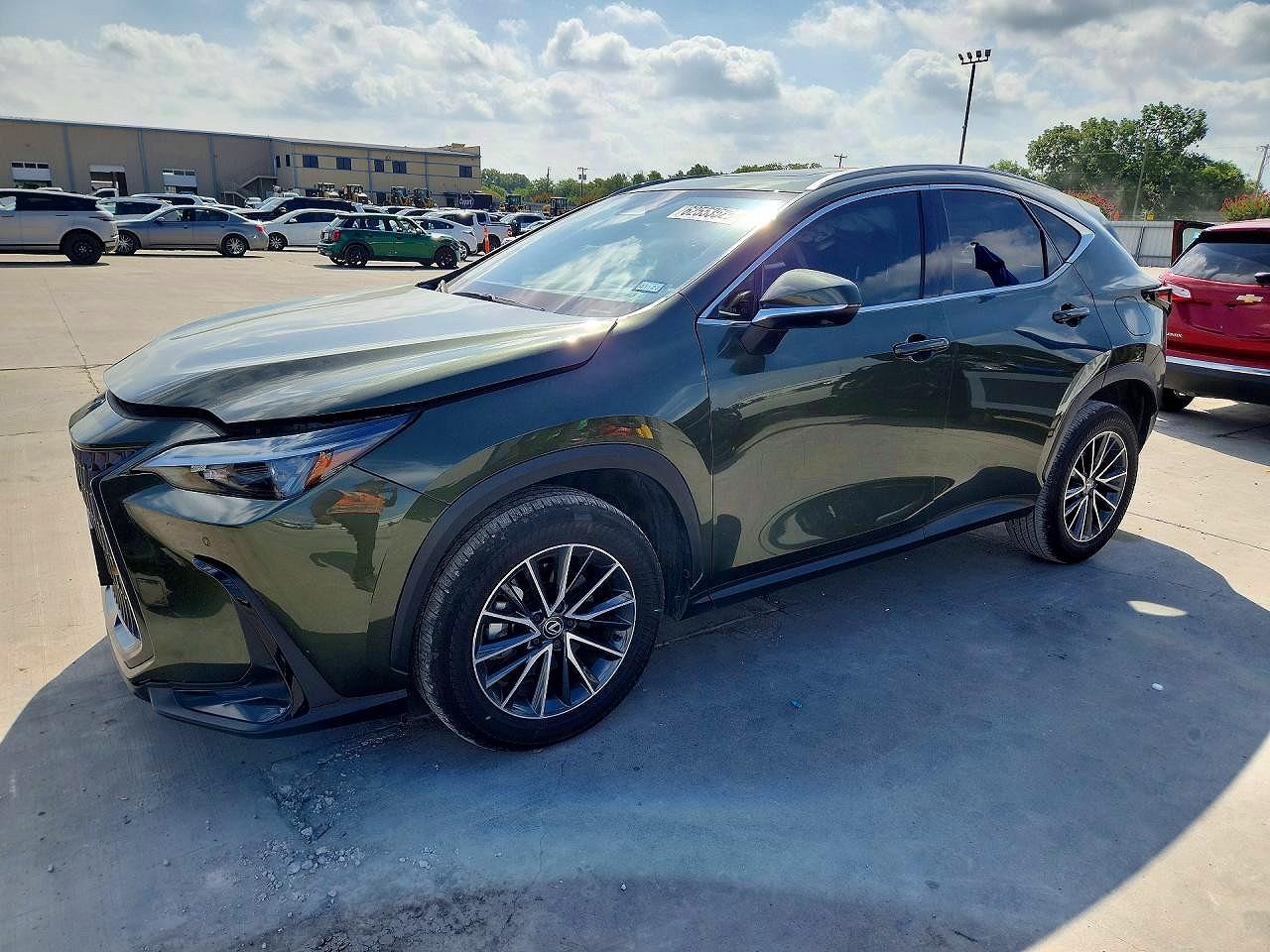 2025 LEXUS NX