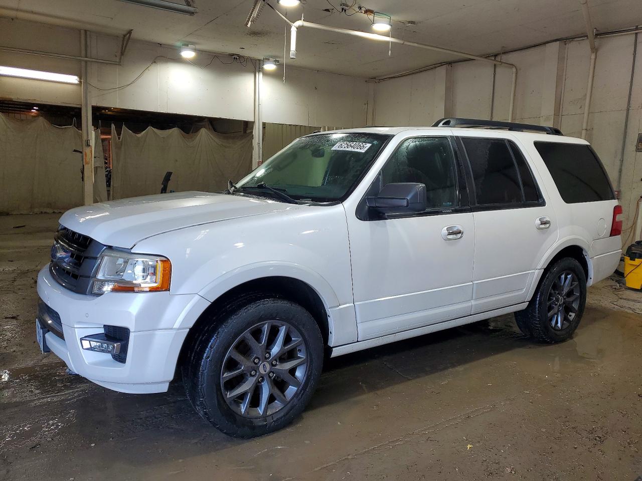 1FMJU2AT3HEA76268 · 2017 FORD EXPEDITION