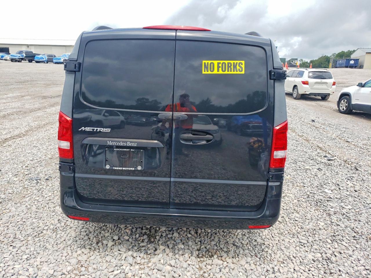 WD3PG2EA8G3184940 · 2016 MERCEDES-BENZ METRIS · 6/13