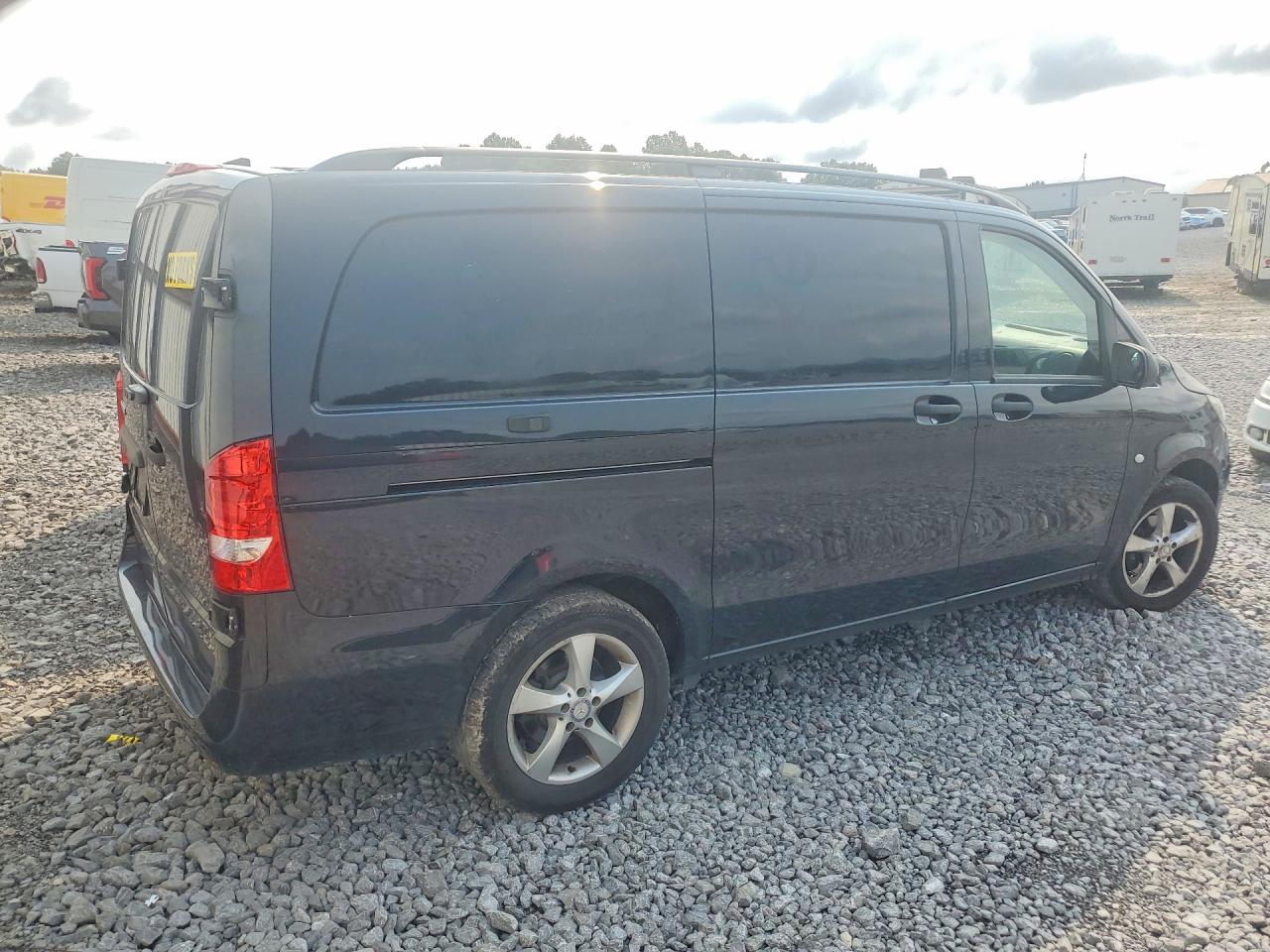 WD3PG2EA8G3184940 · 2016 MERCEDES-BENZ METRIS · 3/13