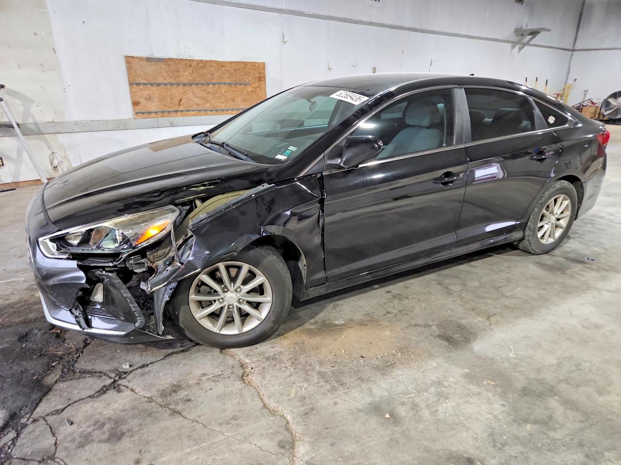 5NPE24AA9JH721873 · 2018 HYUNDAI SONATA