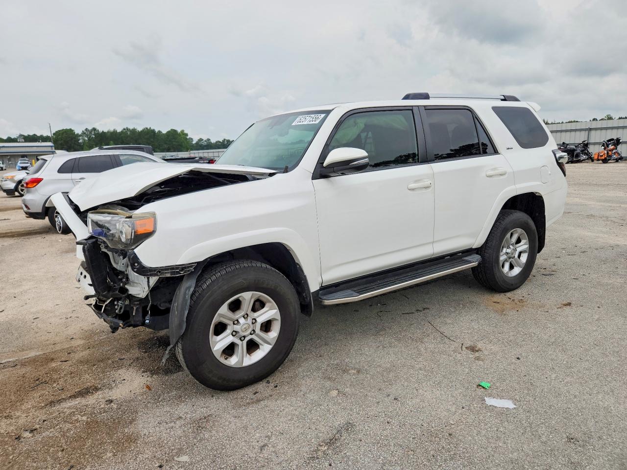 JTEZU5JR1K5200599 · 2019 TOYOTA 4RUNNER