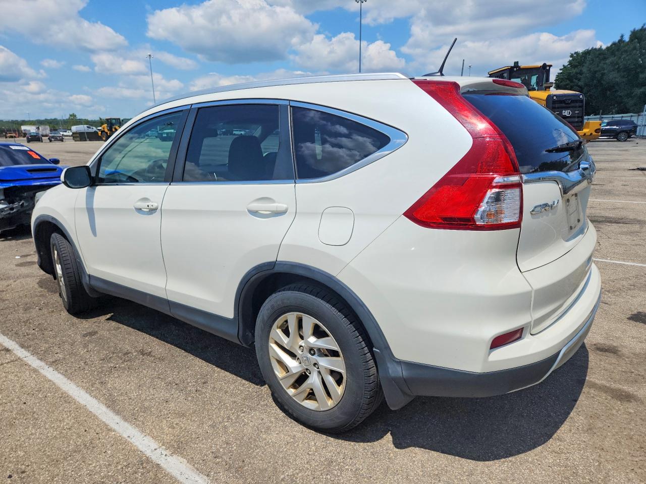 5J6RM4H76FL018413 · 2015 HONDA CR-V · 2/13