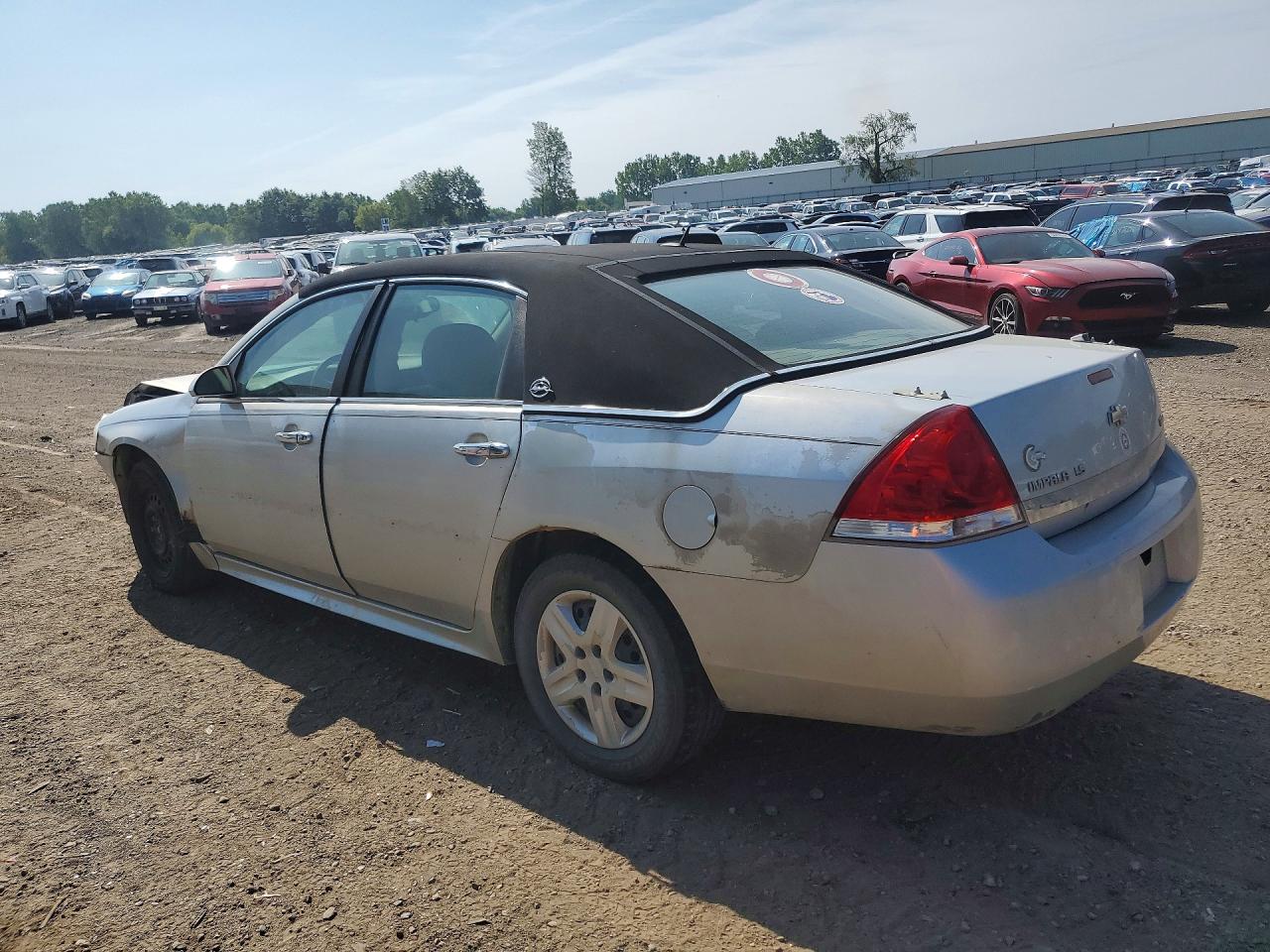 2G1WB57KX91159403 · 2009 CHEVROLET IMPALA · 2/12