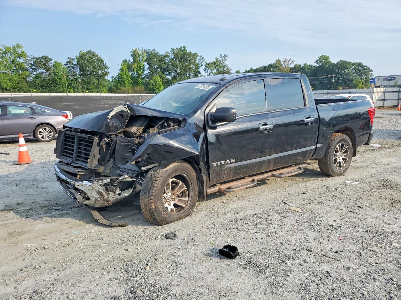 1N6AA1ED1MN518868 · 2021 NISSAN TITAN