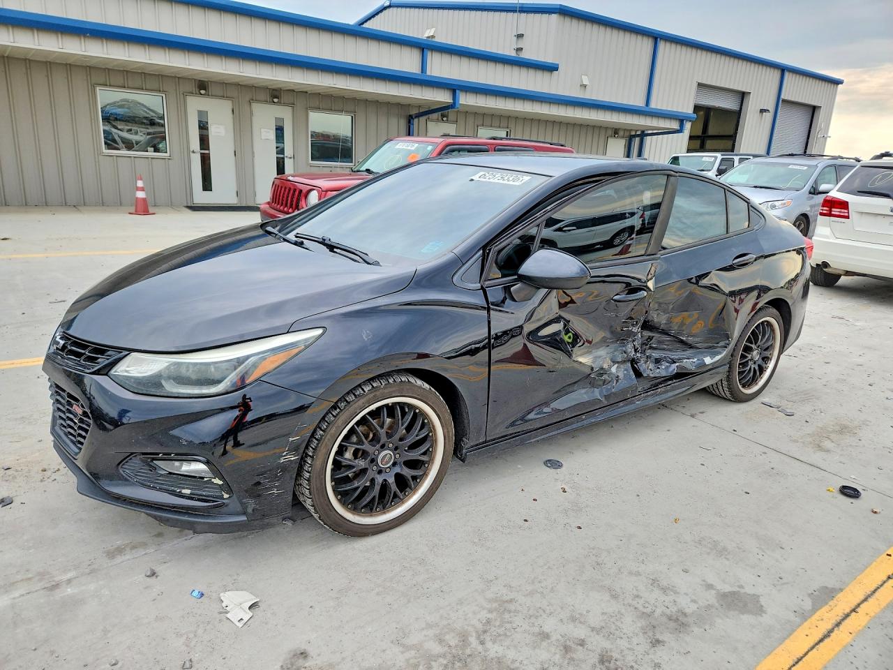 1G1BE5SM9J7101689 · 2018 CHEVROLET CRUZE