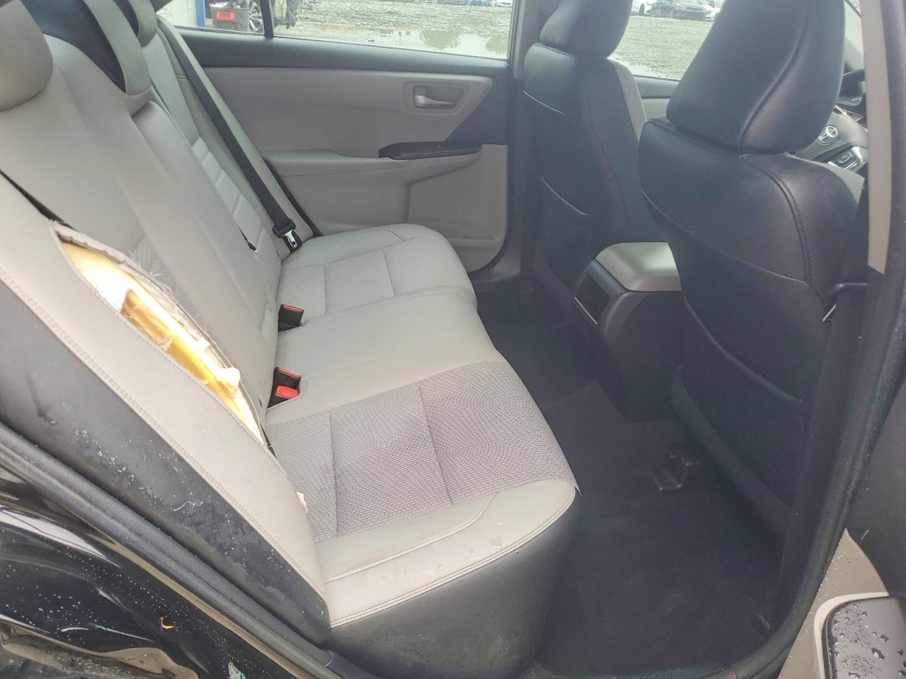 4T1BF1FK7GU251733 · 2016 TOYOTA CAMRY · 10/12