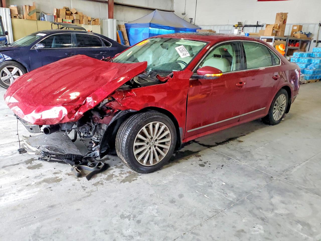 1VWBT7A35GC041392 · 2016 VOLKSWAGEN PASSAT