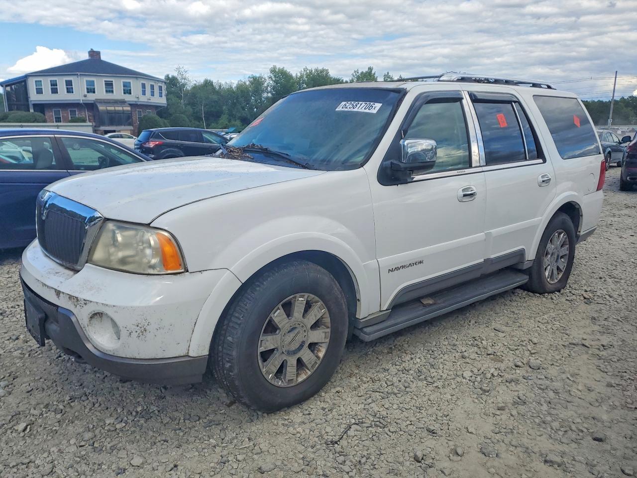 5LMFU28R73LJ43875 · 2003 LINCOLN NAVIGATOR