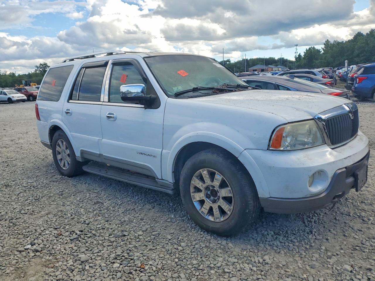 5LMFU28R73LJ43875 · 2003 LINCOLN NAVIGATOR · 4/13