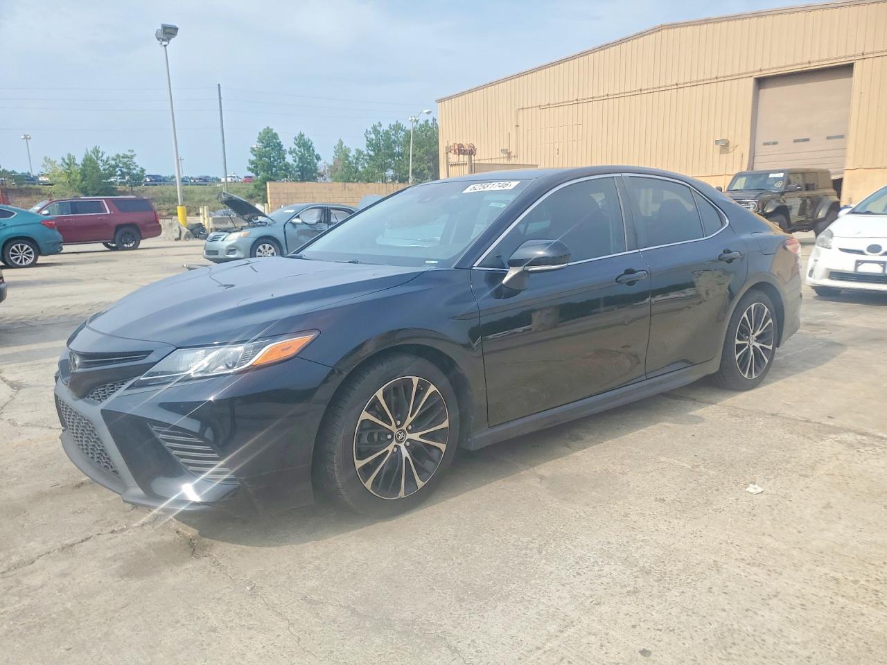 4T1B11HKXJU536946 · 2018 TOYOTA CAMRY