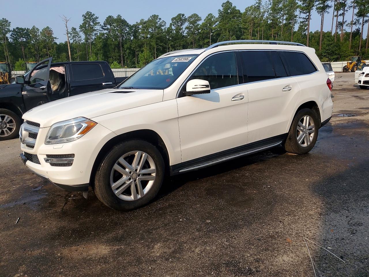 4JGDF6EE5FA611812 · 2015 MERCEDES-BENZ GL