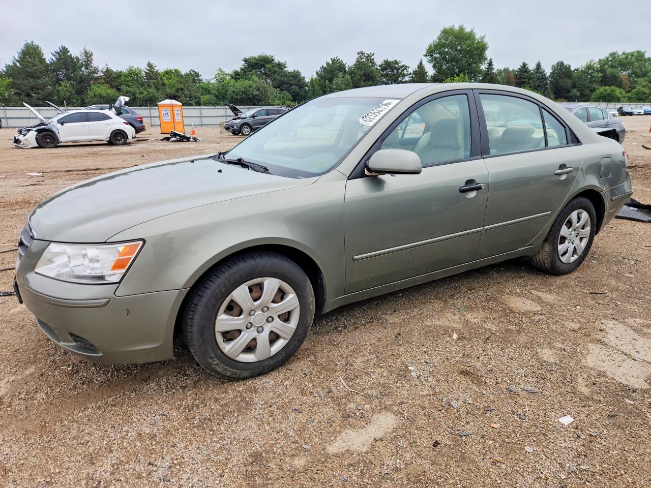 5NPET4AC7AH651126 · 2010 HYUNDAI SONATA