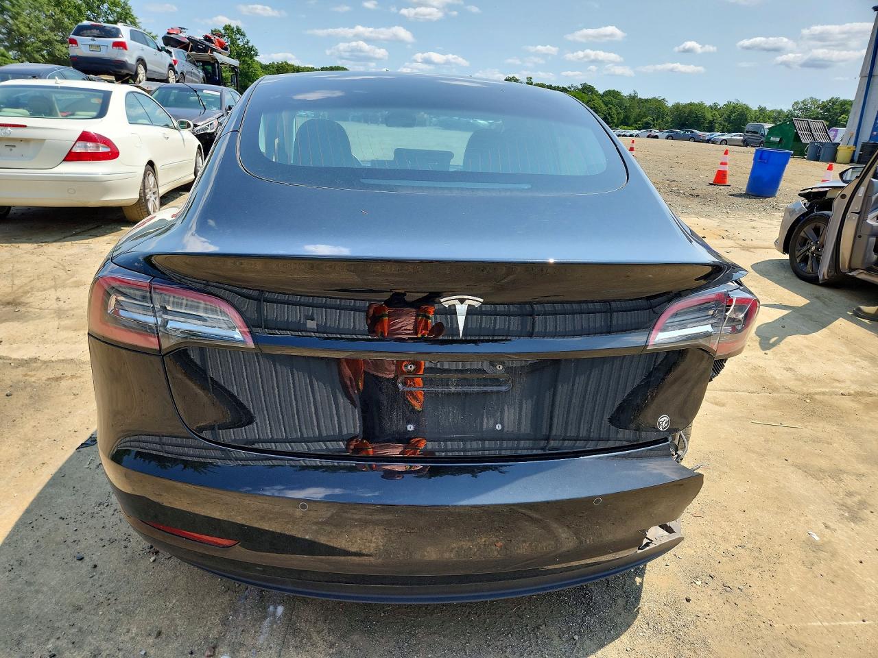 5YJ3E1EAXJF152554 · 2018 TESLA MODEL 3 · 6/12