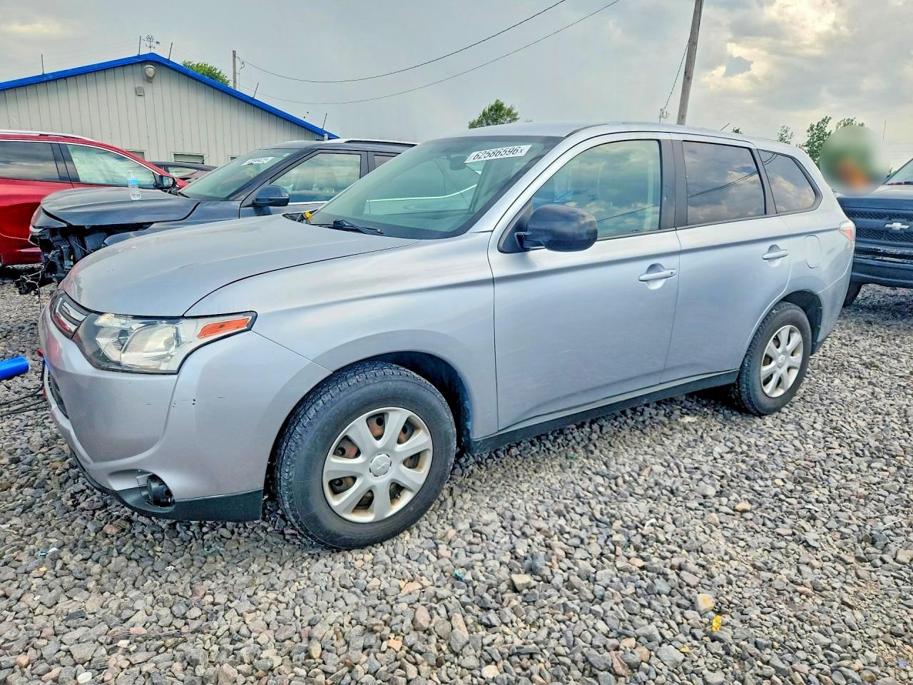 JA4AD2A37EZ008204 · 2014 MITSUBISHI OUTLANDER