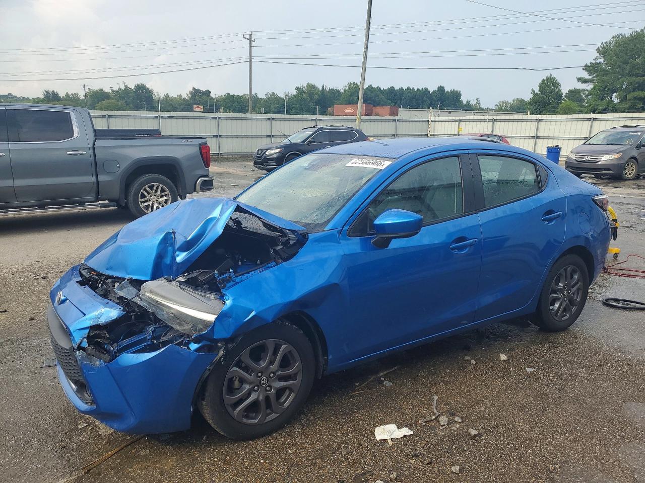 3MYDLBYV6KY508889 · 2019 TOYOTA YARIS
