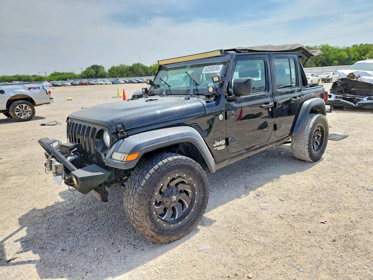 1C4HJXDG9JW136397 · 2018 JEEP WRANGLER UNLIMITED