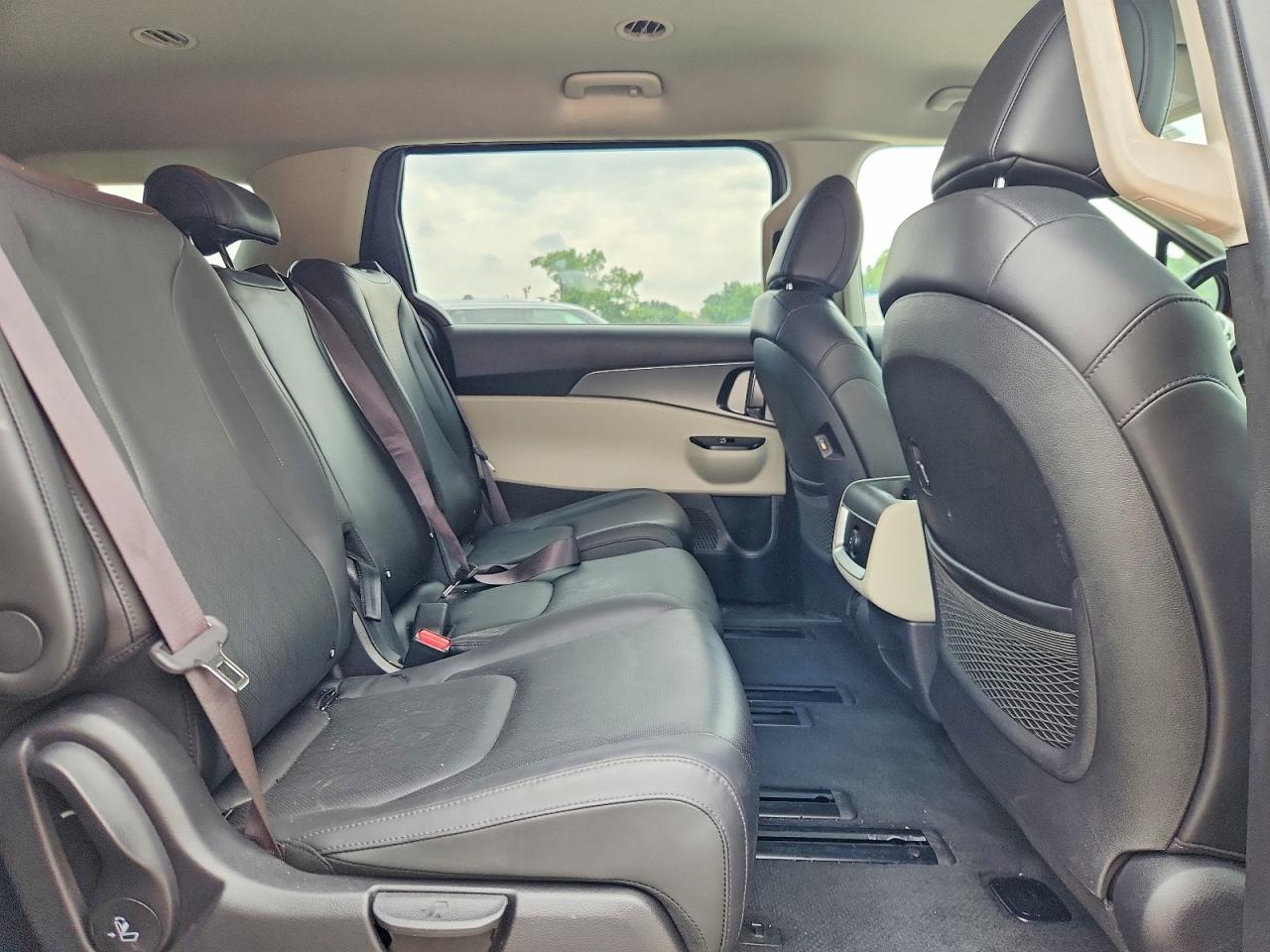 KNDNB4H35N6124260 · 2022 KIA CARNIVAL · 11/13