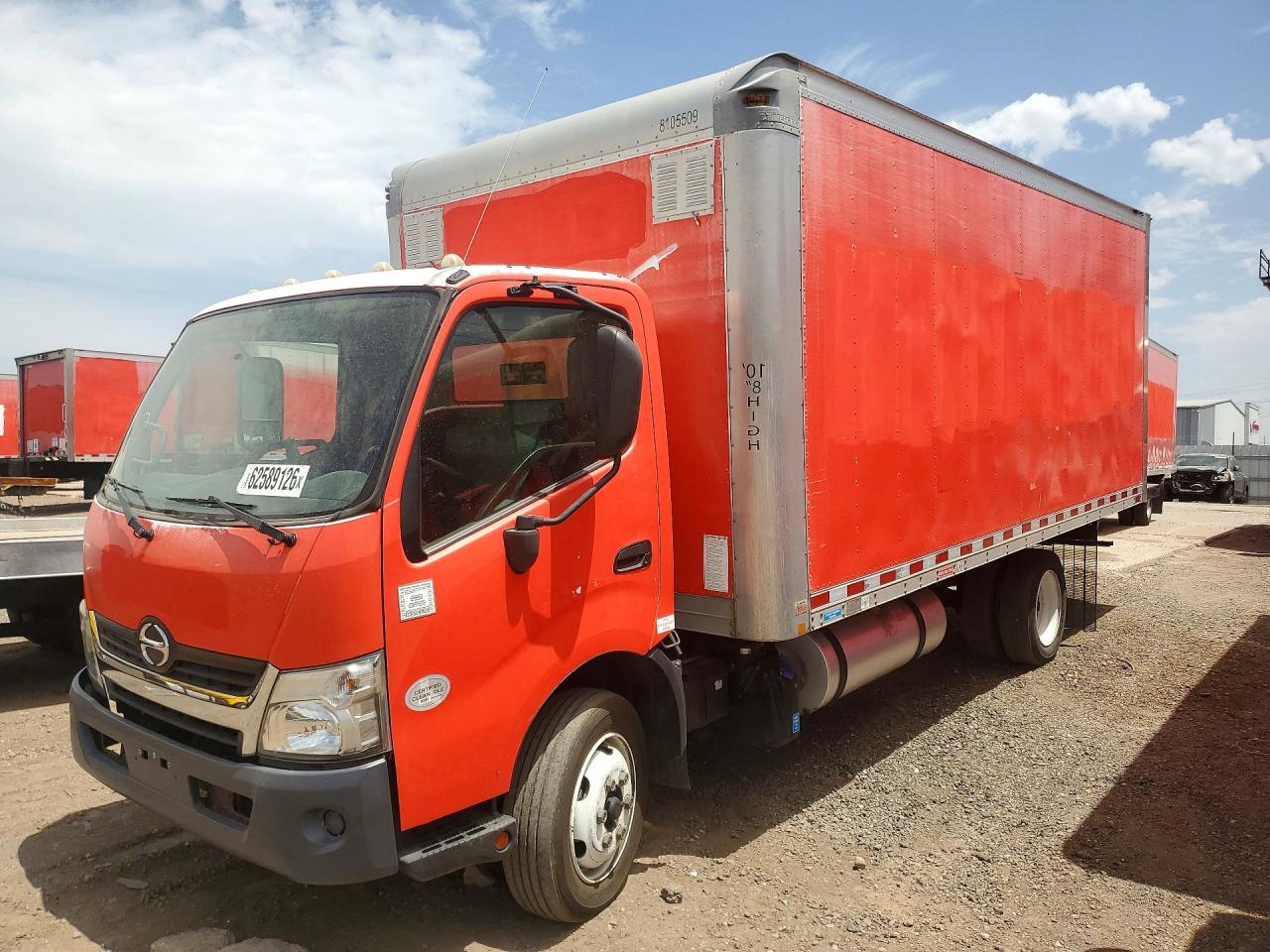 JHHSDM2H9JK006308 · 2018 HINO 195