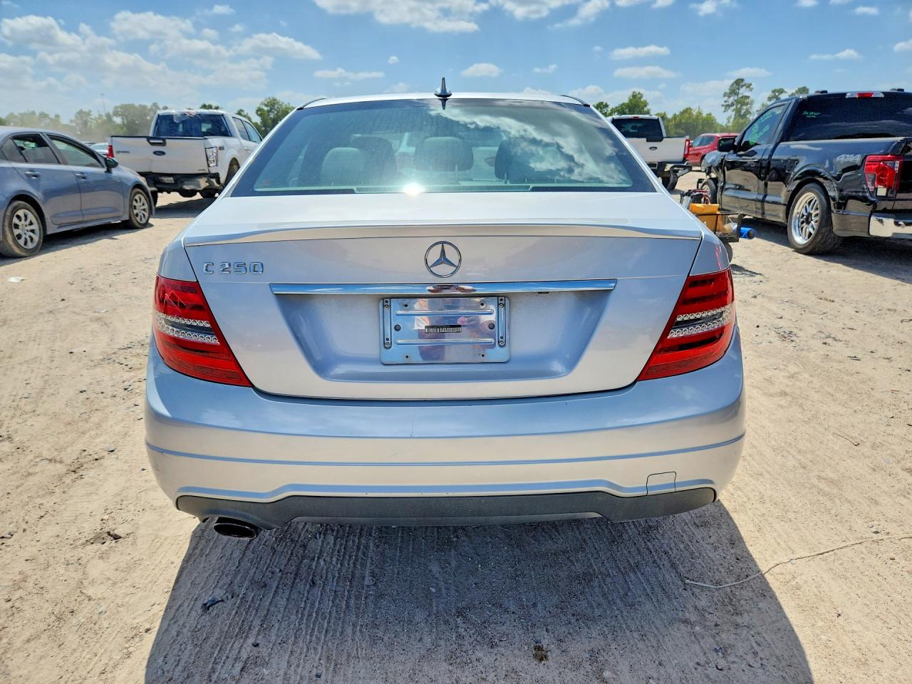 WDDGF4HB7DR284079 · 2013 MERCEDES-BENZ C · 6/12
