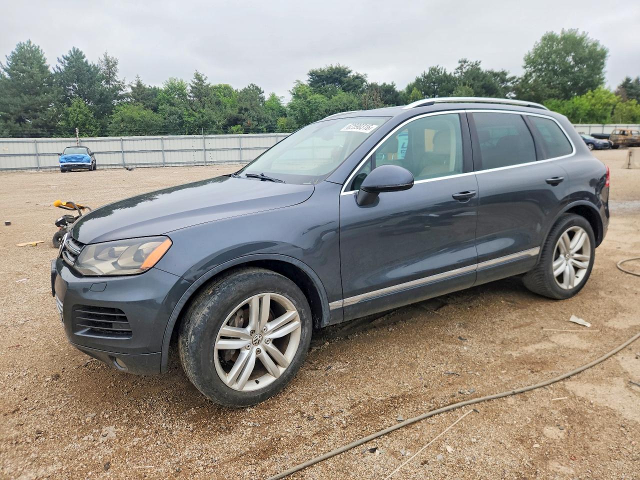 WVGEP9BP1DD007968 · 2013 VOLKSWAGEN TOUAREG