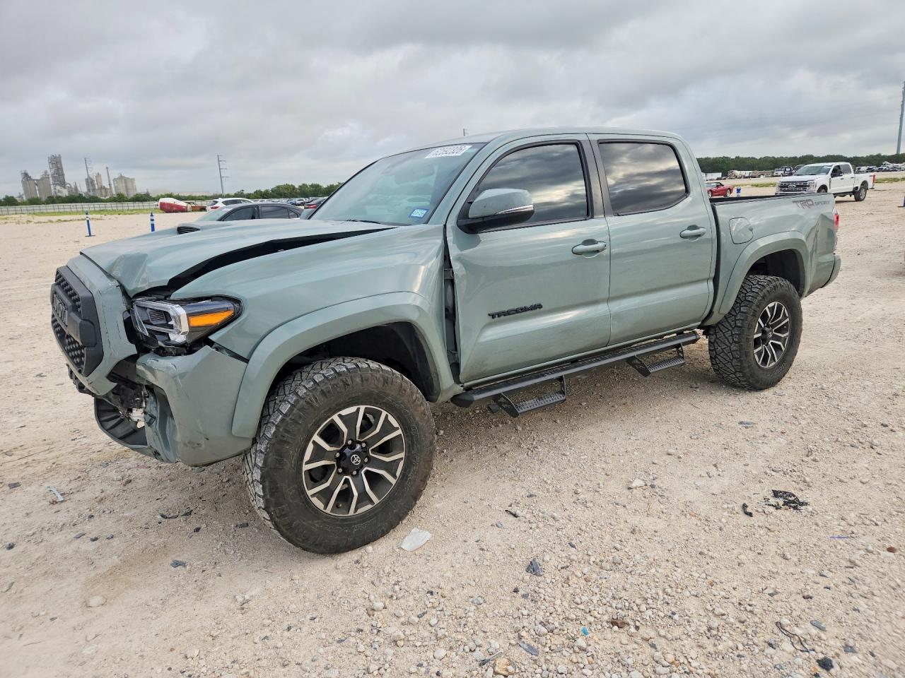 3TYAZ5CN6PT035975 · 2023 TOYOTA TACOMA