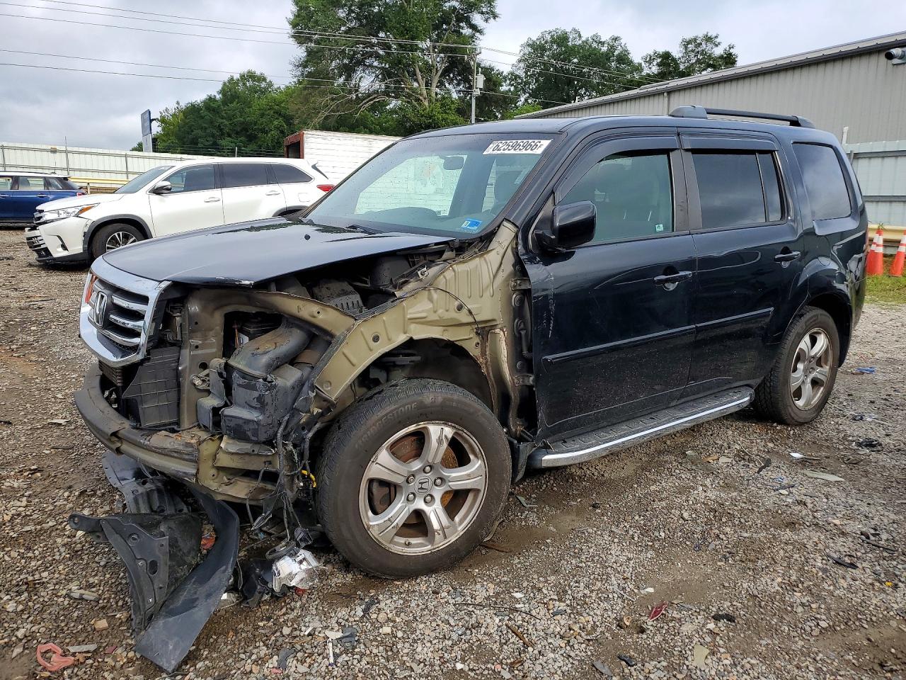 5FNYF4H4XEB011841 · 2014 HONDA PILOT