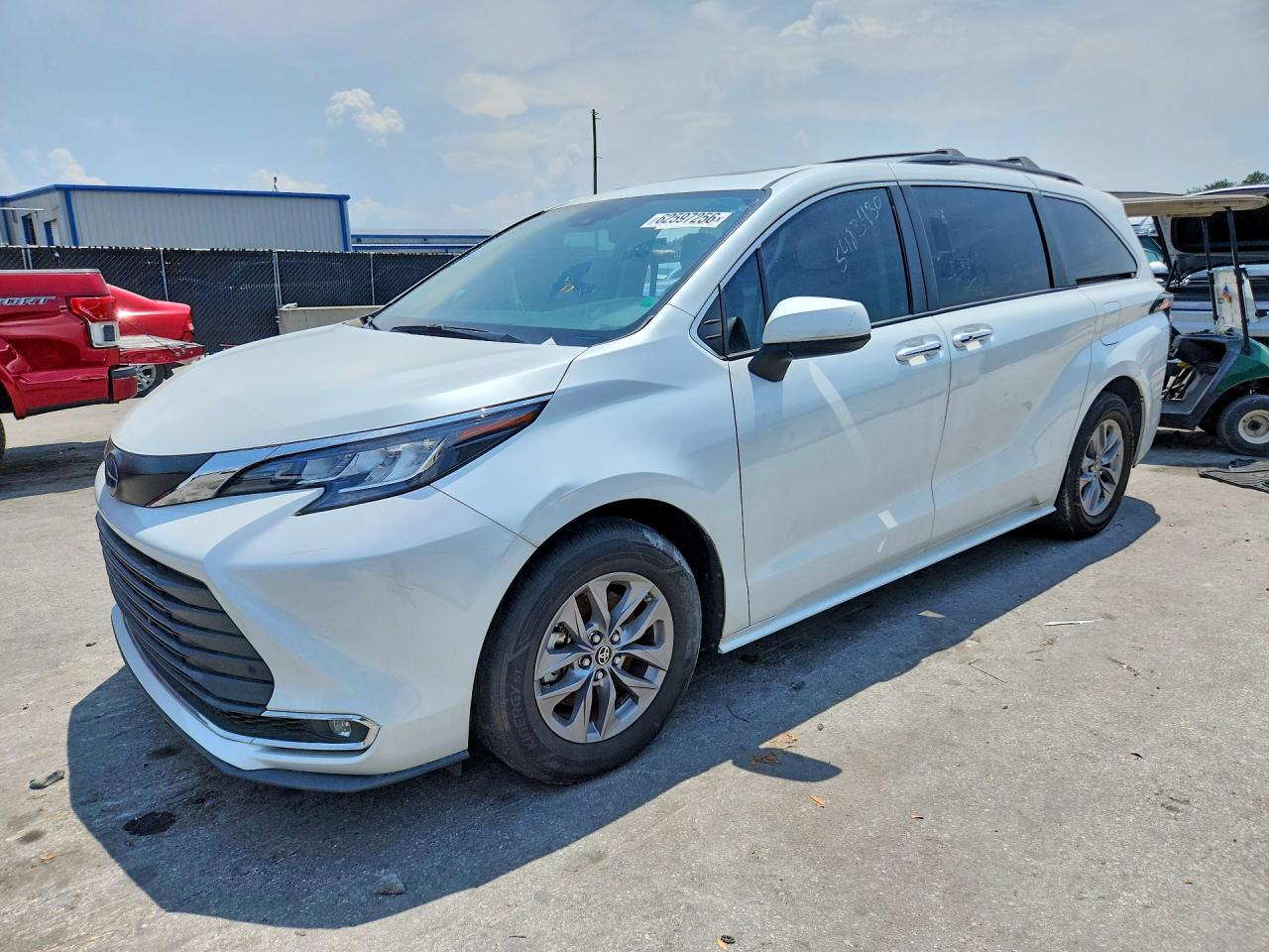 5TDJRKEC5NS091585 · 2022 TOYOTA SIENNA