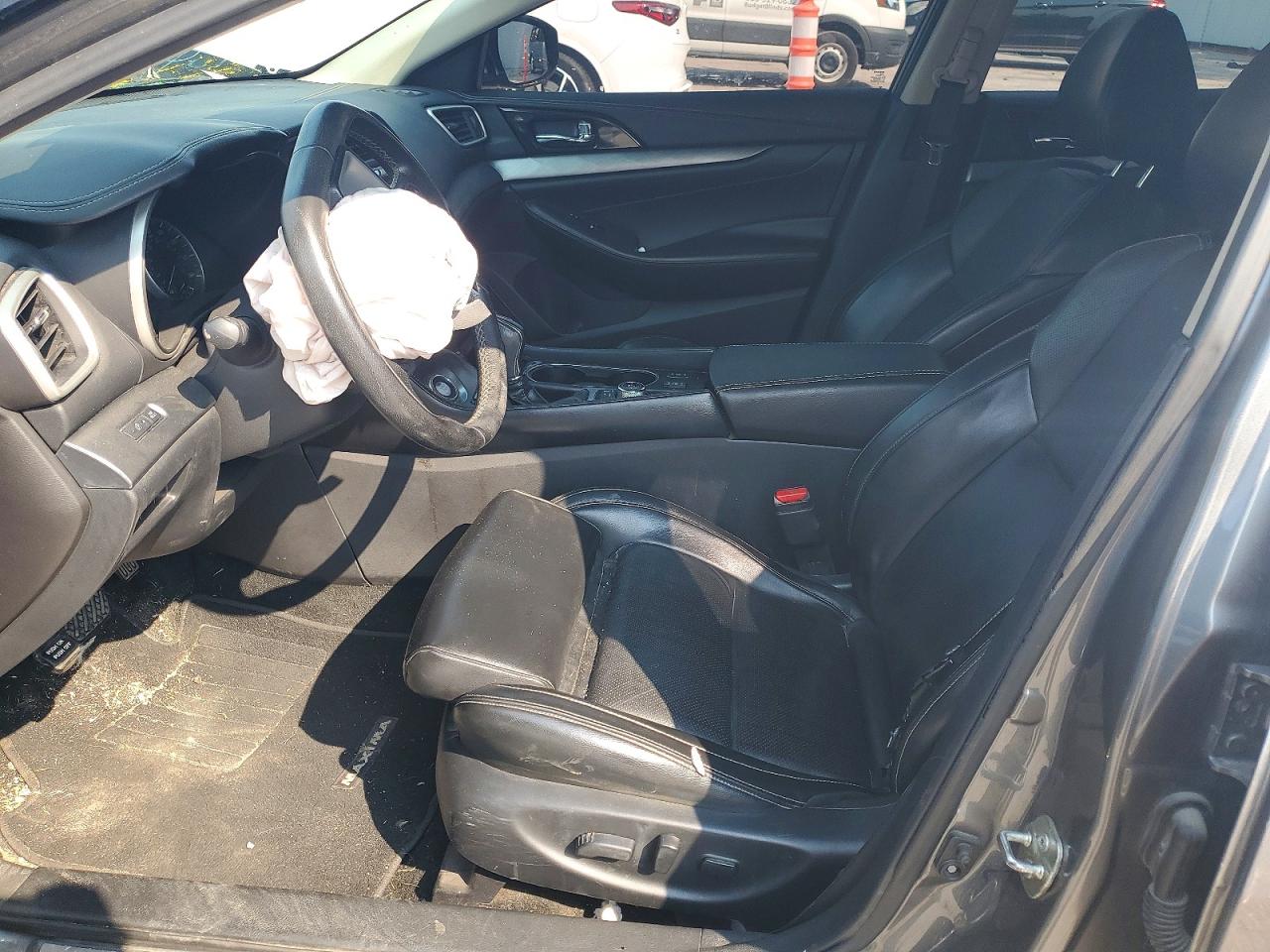 1N4AA6AP1HC412833 · 2017 NISSAN MAXIMA · 7/12