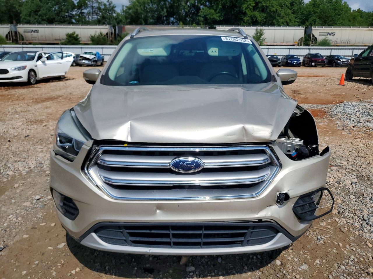 1FMCU9J91HUC18581 · 2017 FORD ESCAPE · 5/12