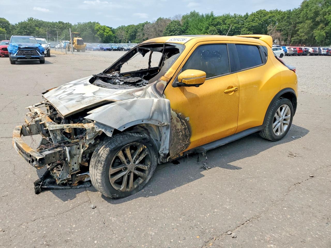 2015 NISSAN JUKE