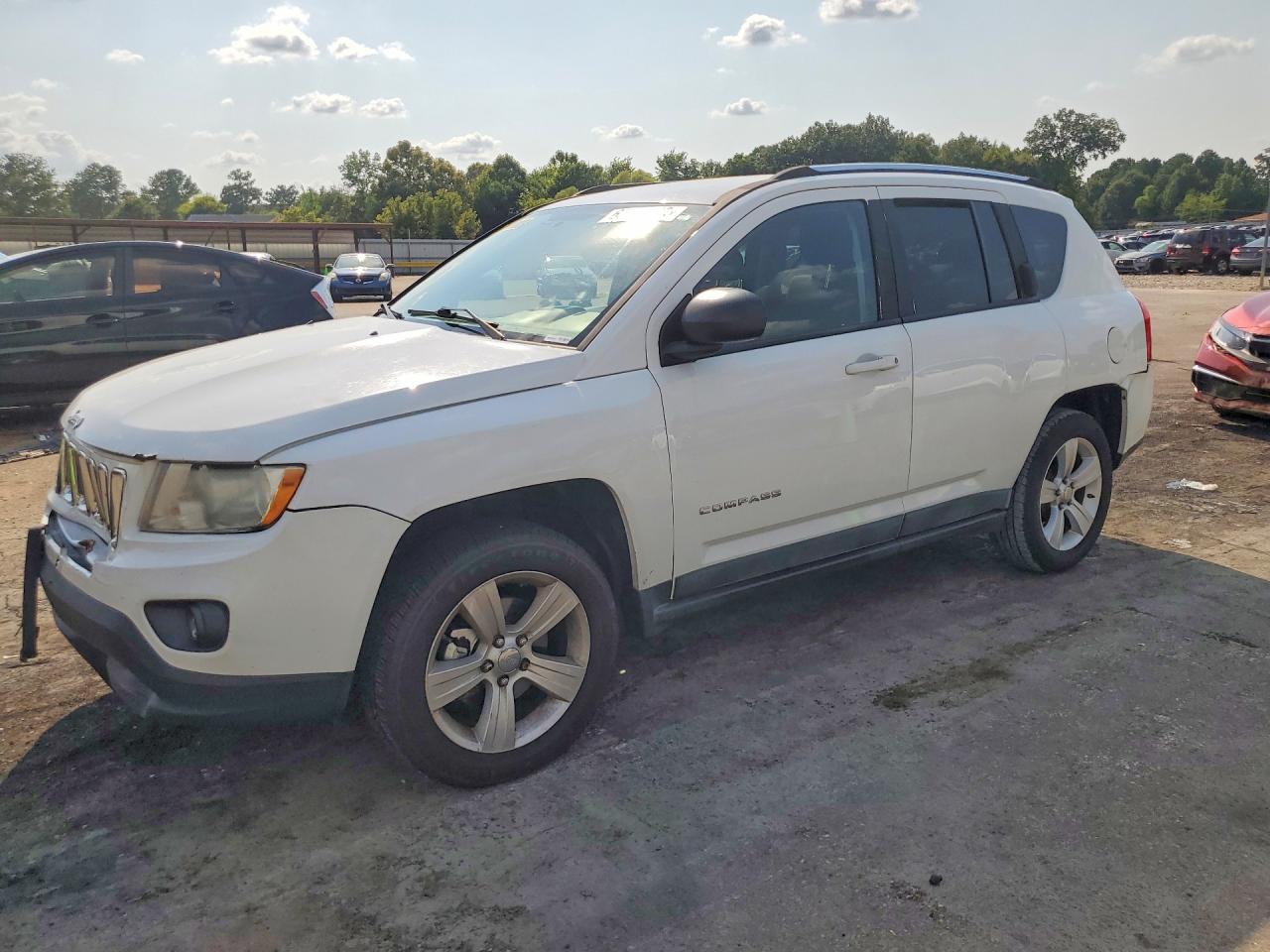 1J4NT1FA7BD290620 · 2011 JEEP COMPASS