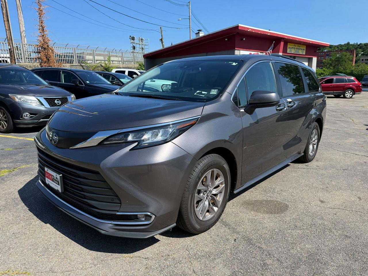 5TDYSKFC2PS089541 · 2023 TOYOTA SIENNA