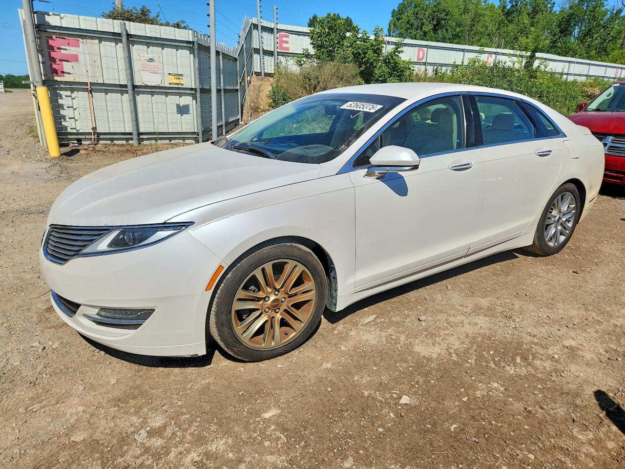 3LN6L2G91FR610124 · 2015 LINCOLN MKZ