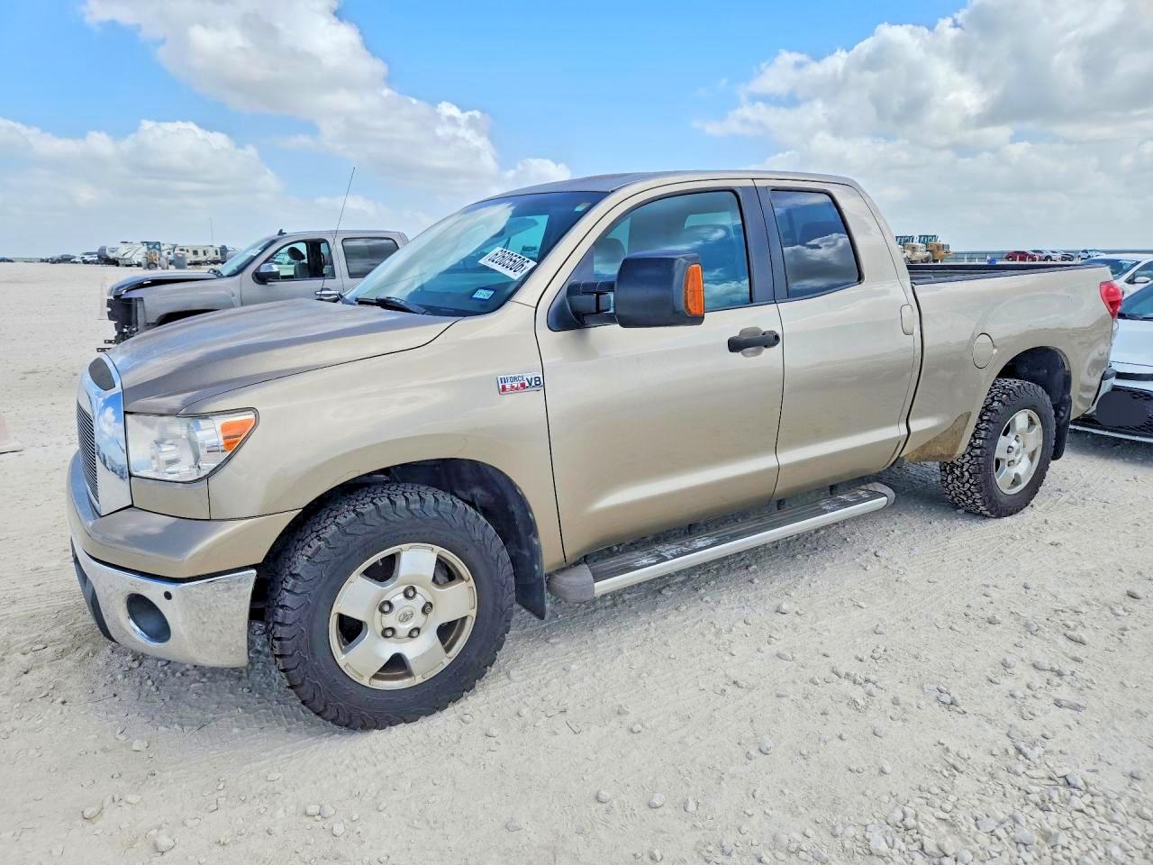 5TFRV54128X039930 · 2008 TOYOTA TUNDRA