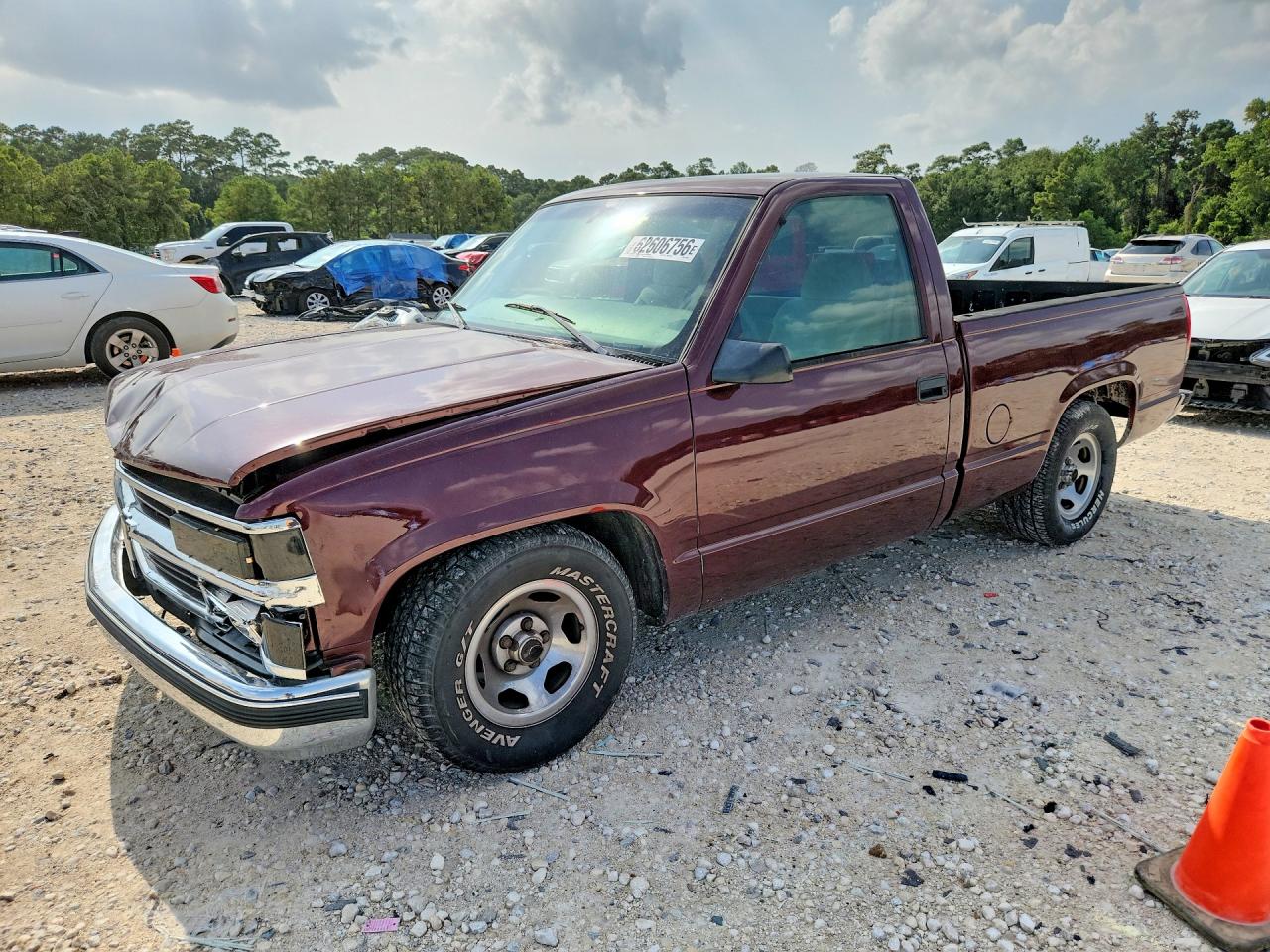 1GCEC14W5WZ280665 · 1998 CHEVROLET GMT-400
