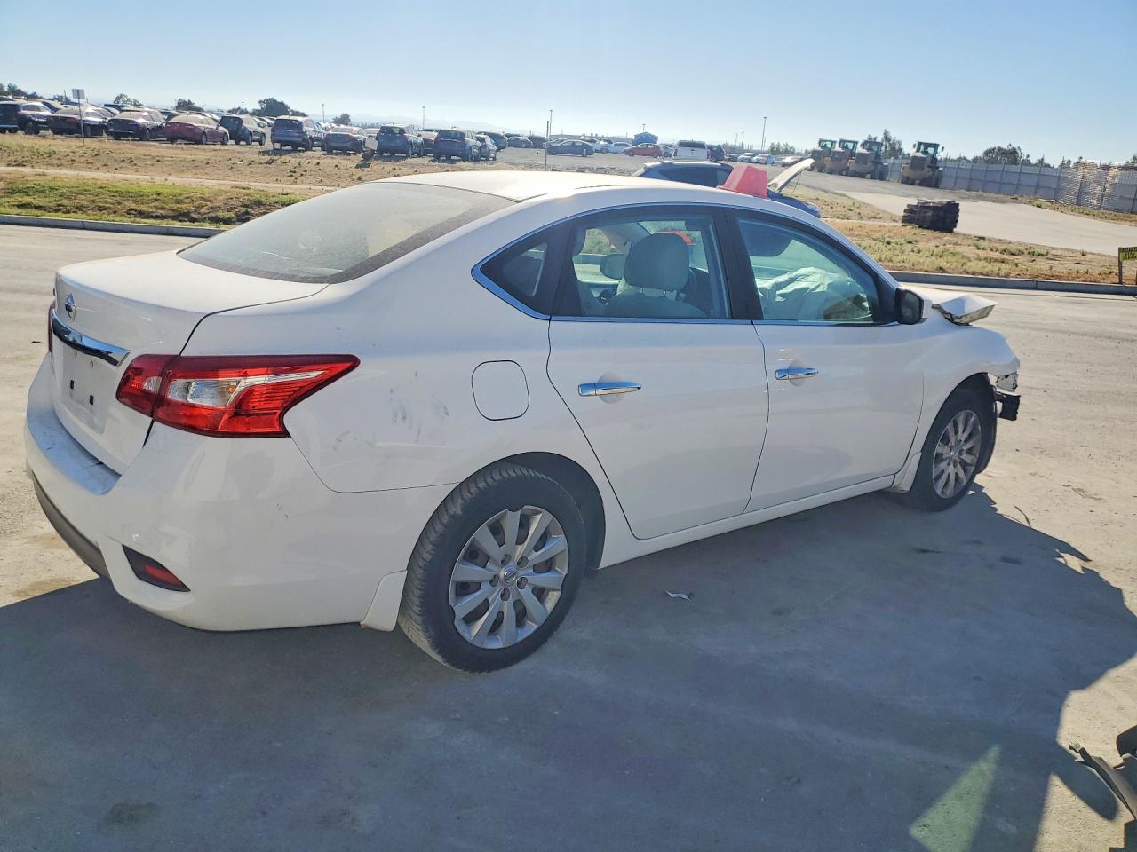 3N1AB7AP8HY271542 · 2017 NISSAN SENTRA · 3/12