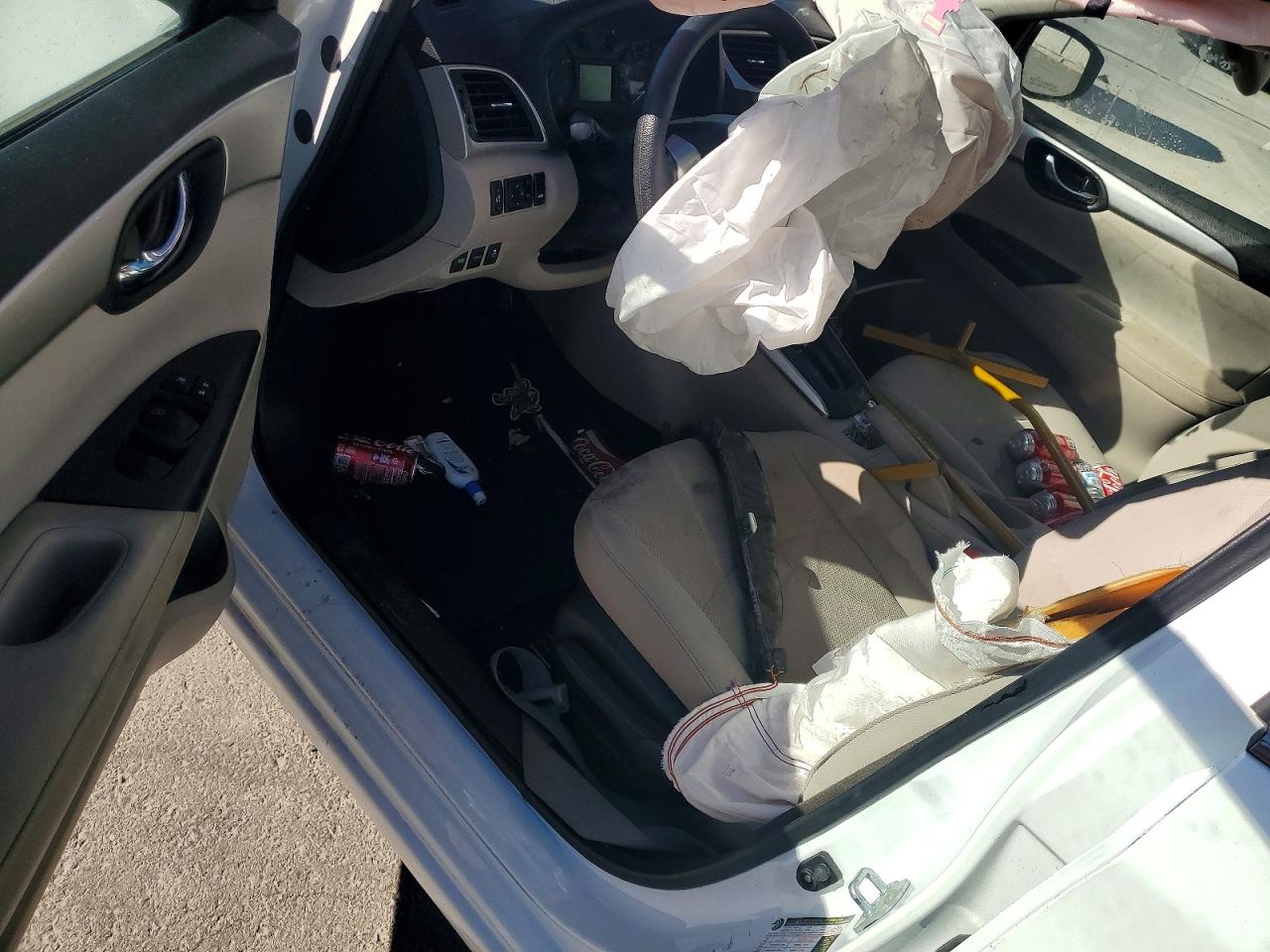 3N1AB7AP8HY271542 · 2017 NISSAN SENTRA · 8/12