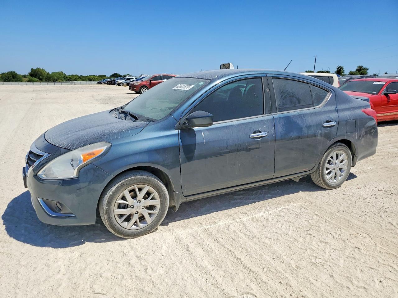 3N1CN7AP8HL802218 · 2017 NISSAN VERSA