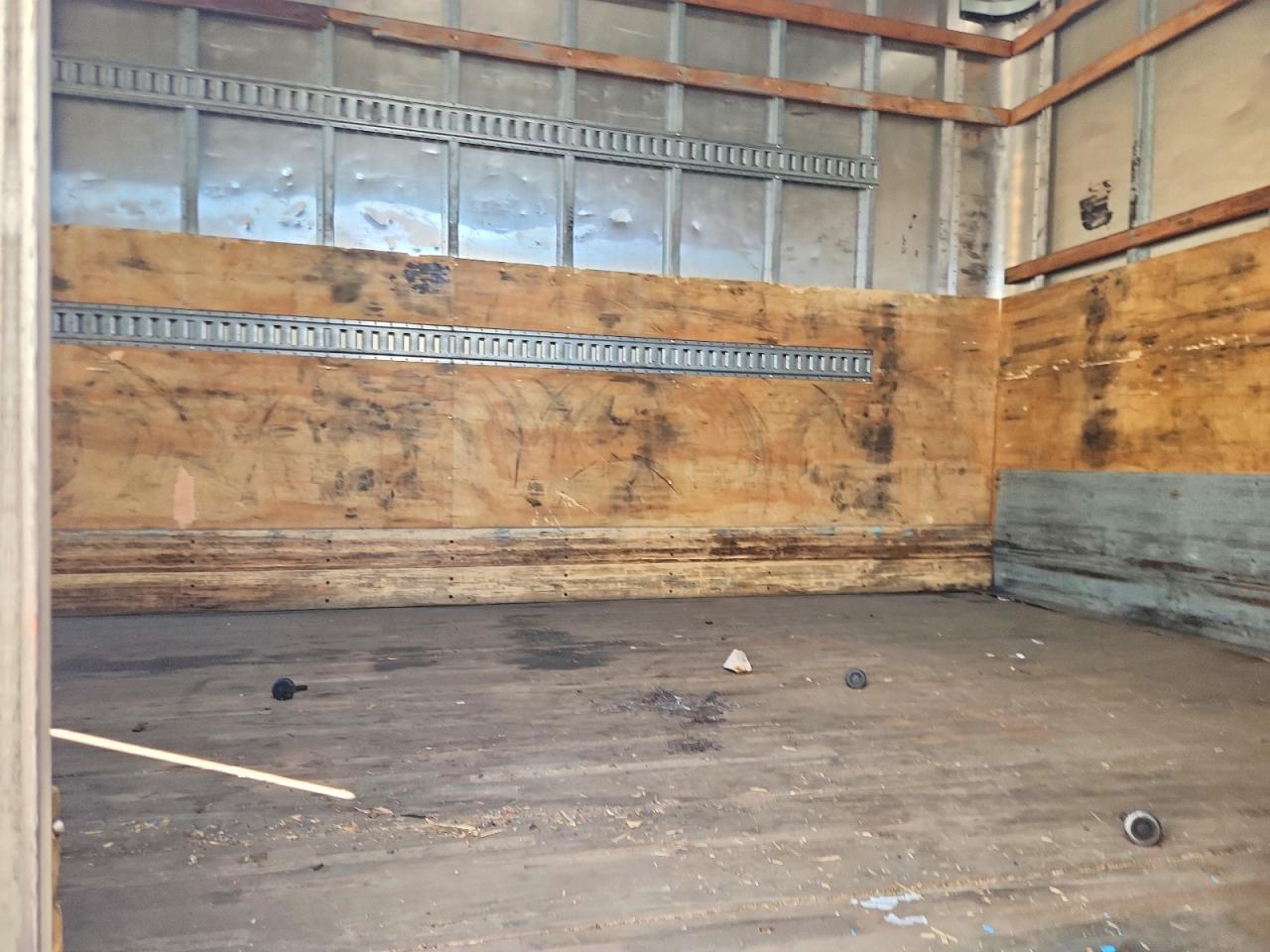 3ALACWDT7FDGE5685 · 2015 FREIGHTLINER M2 · 10/12