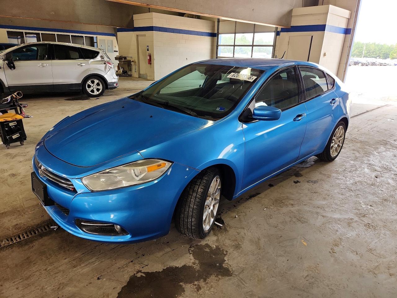 2016 DODGE DART