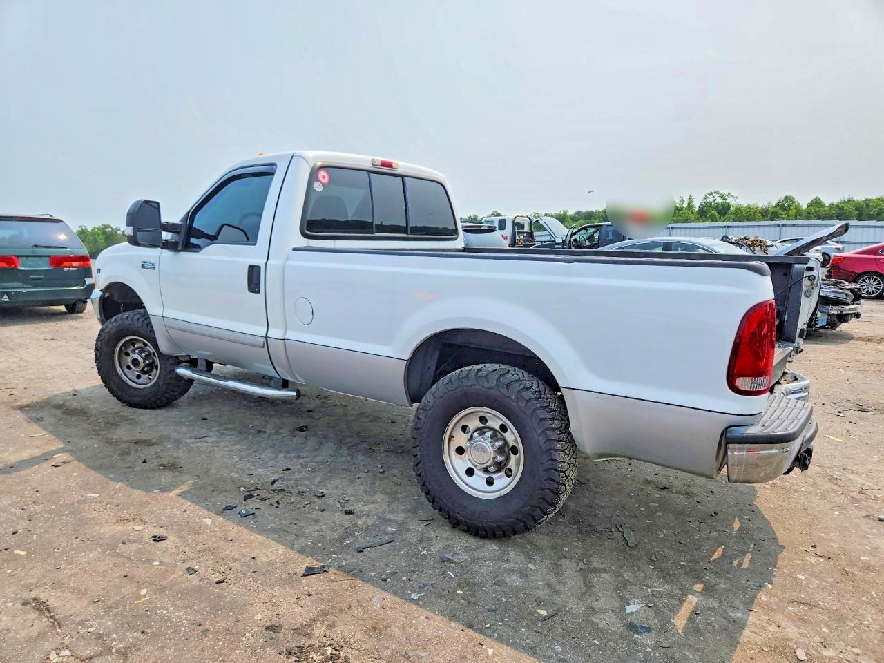 1FTNF21L02EA10140 · 2002 FORD F250 · 2/12