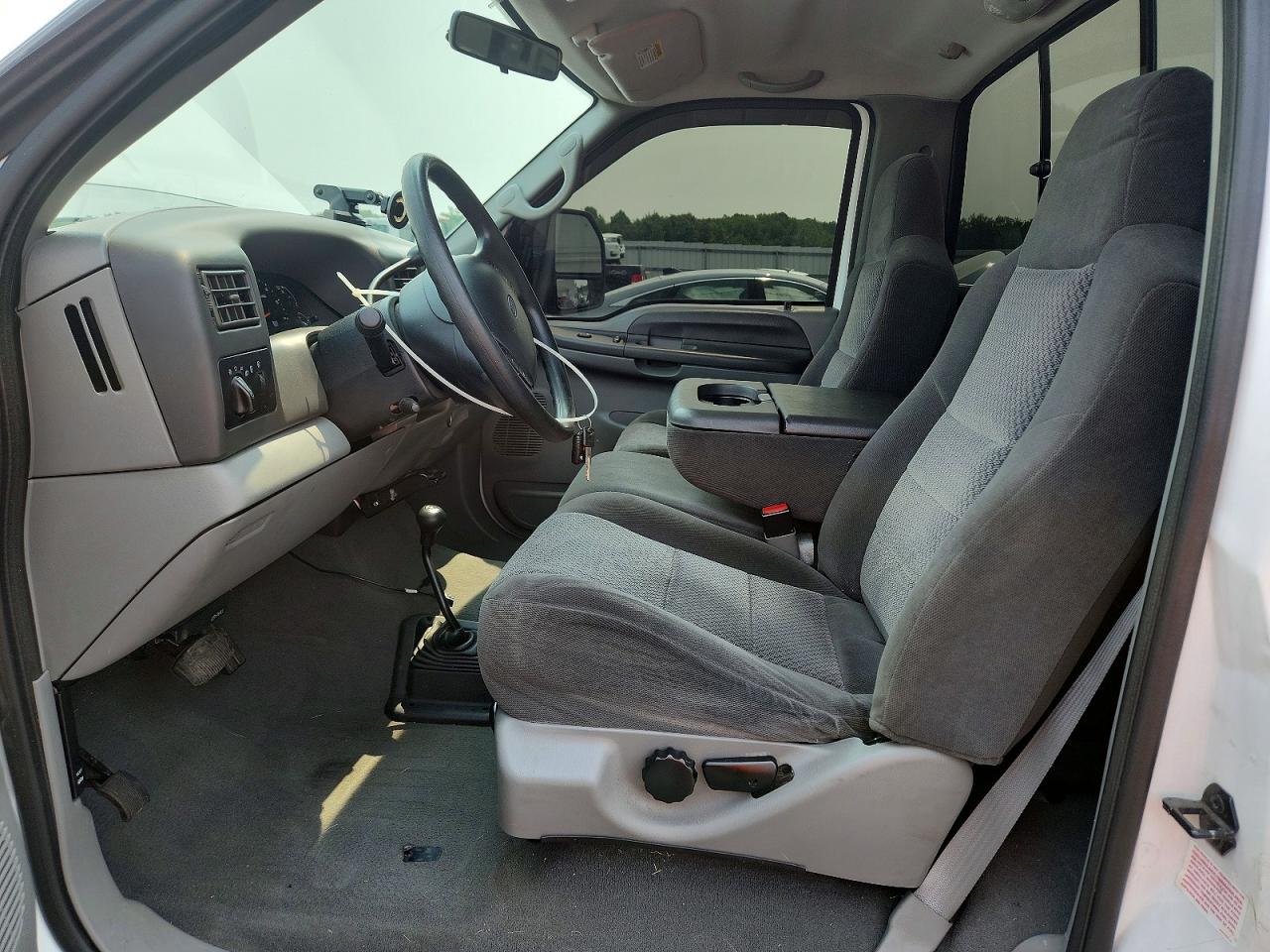 1FTNF21L02EA10140 · 2002 FORD F250 · 7/12