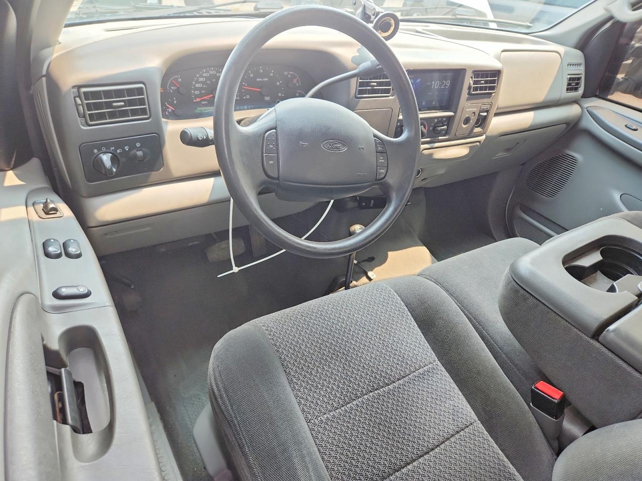 1FTNF21L02EA10140 · 2002 FORD F250 · 8/12