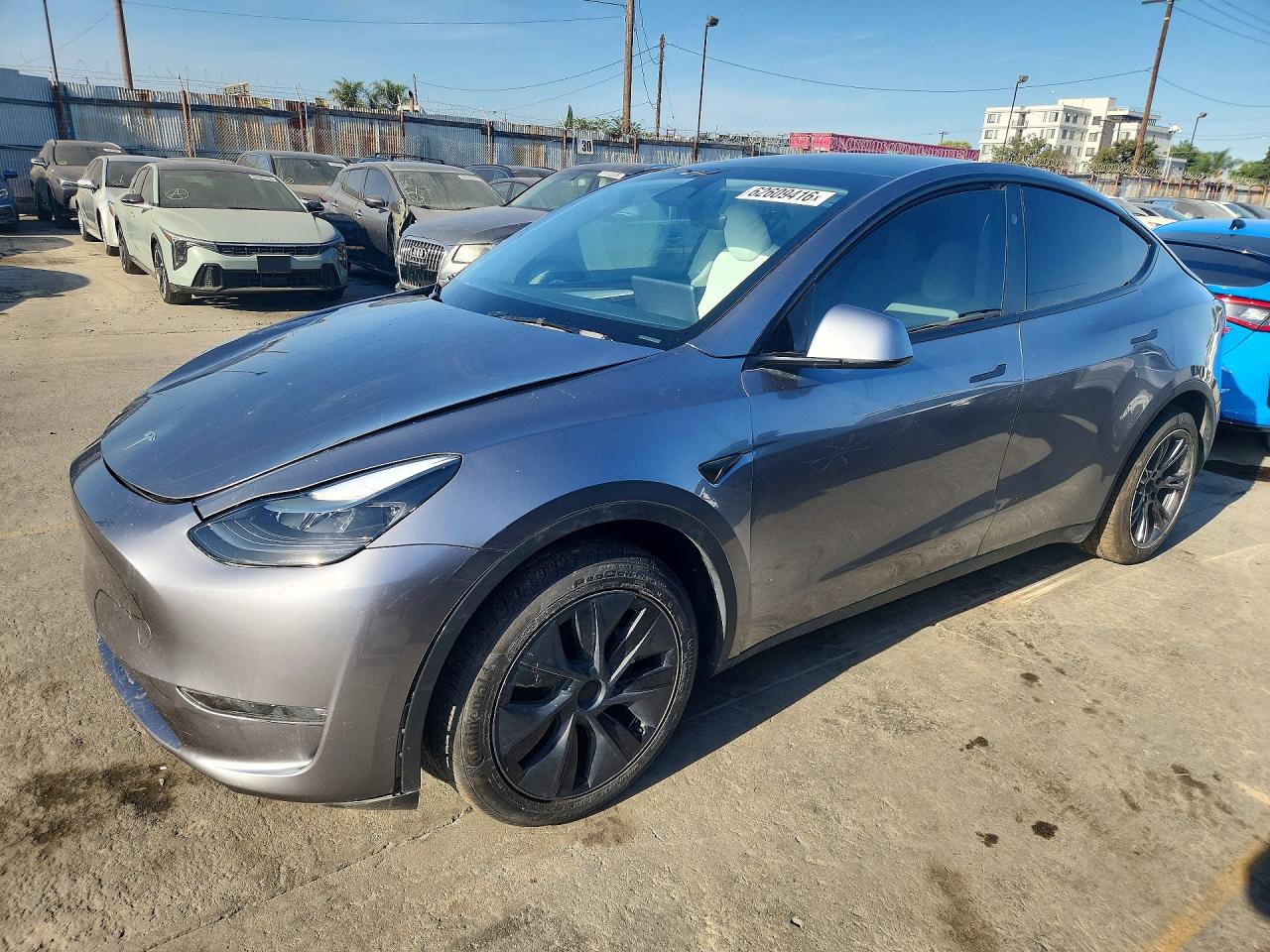7SAYGDEE7SF240633 · 2025 TESLA MODEL Y