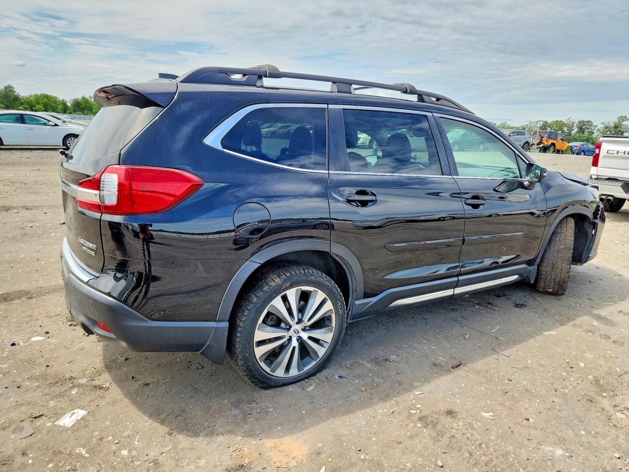 4S4WMAPD5K3435347 · 2019 SUBARU ASCENT · 3/13