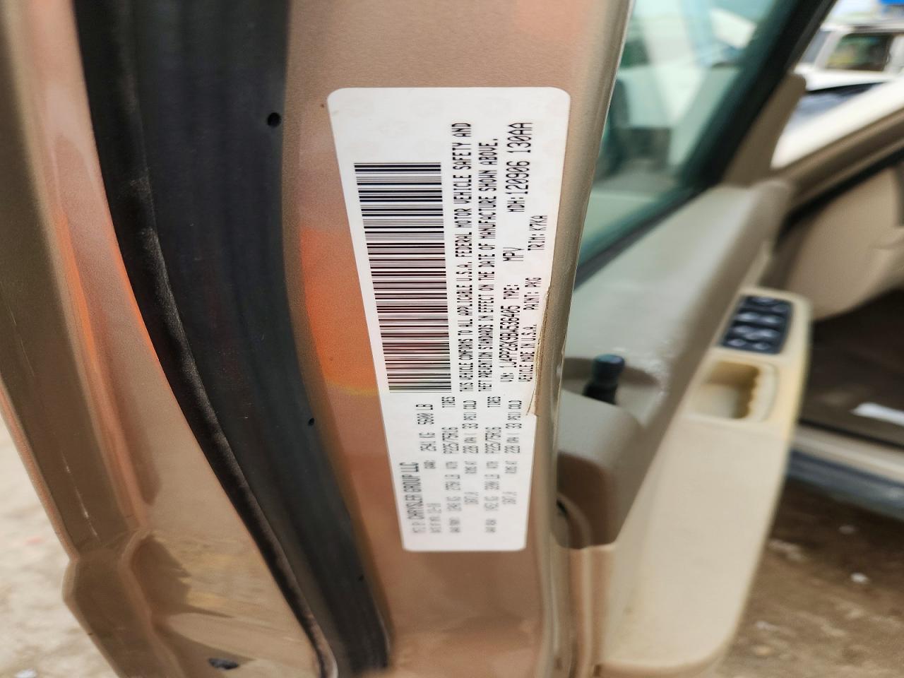 1J4PP2GK9BW536405 · 2011 JEEP LIBERTY · 12/12