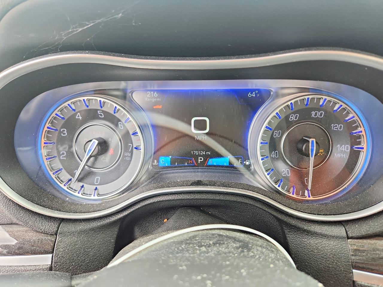 2C3CCARG8HH622108 · 2017 CHRYSLER 300 · 9/12