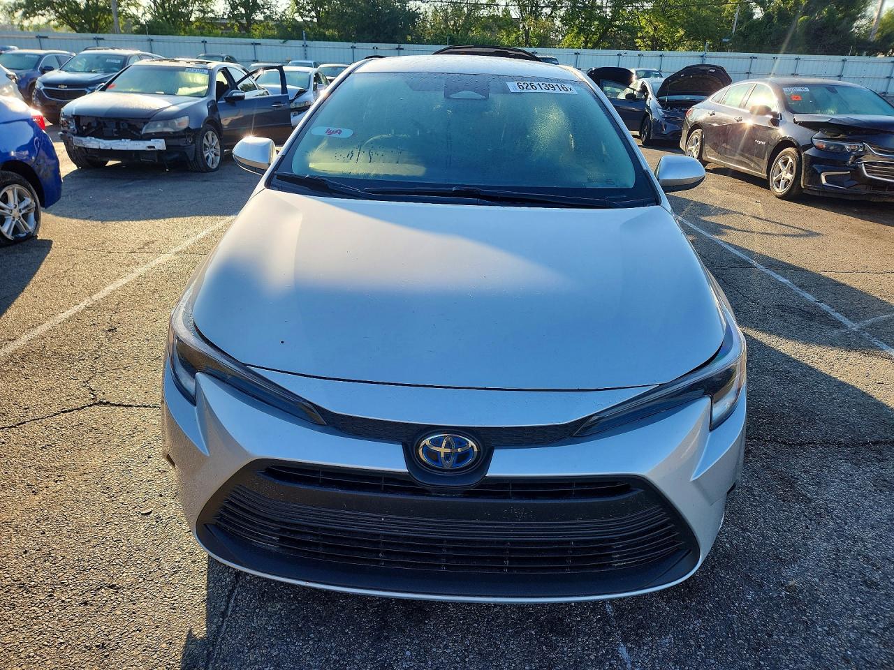 JTDBCMFEXR3044271 · 2024 TOYOTA COROLLA HYBRID · 5/12